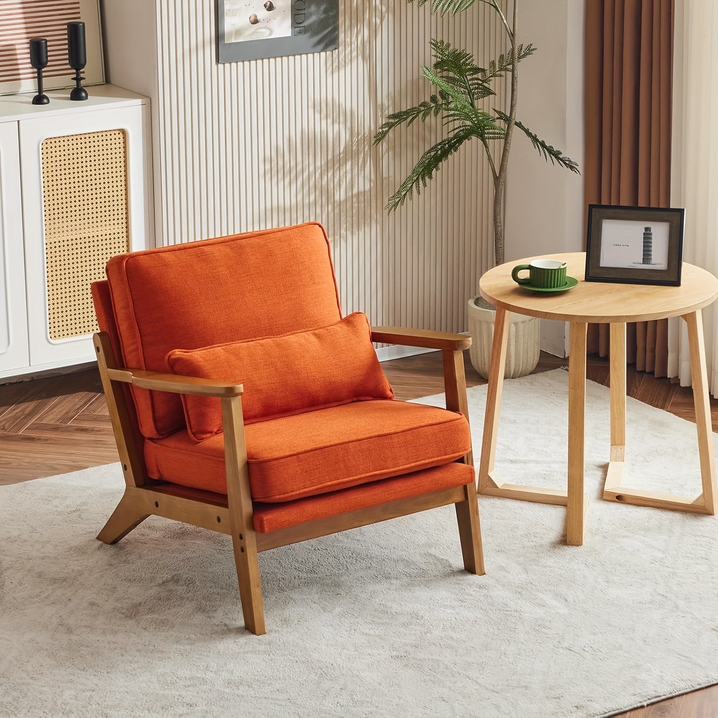 Wide armrest lounge chair